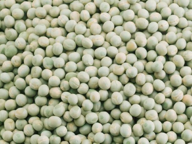 DRY GREEN PEAS